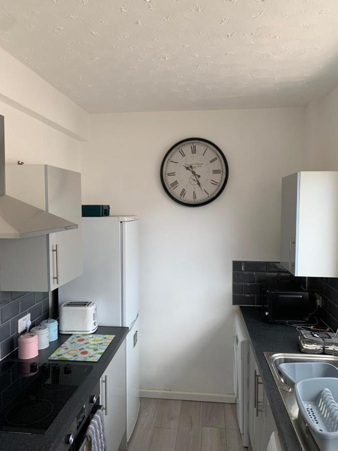 Eastbourne Town Centre Maisonette Apartment Экстерьер фото